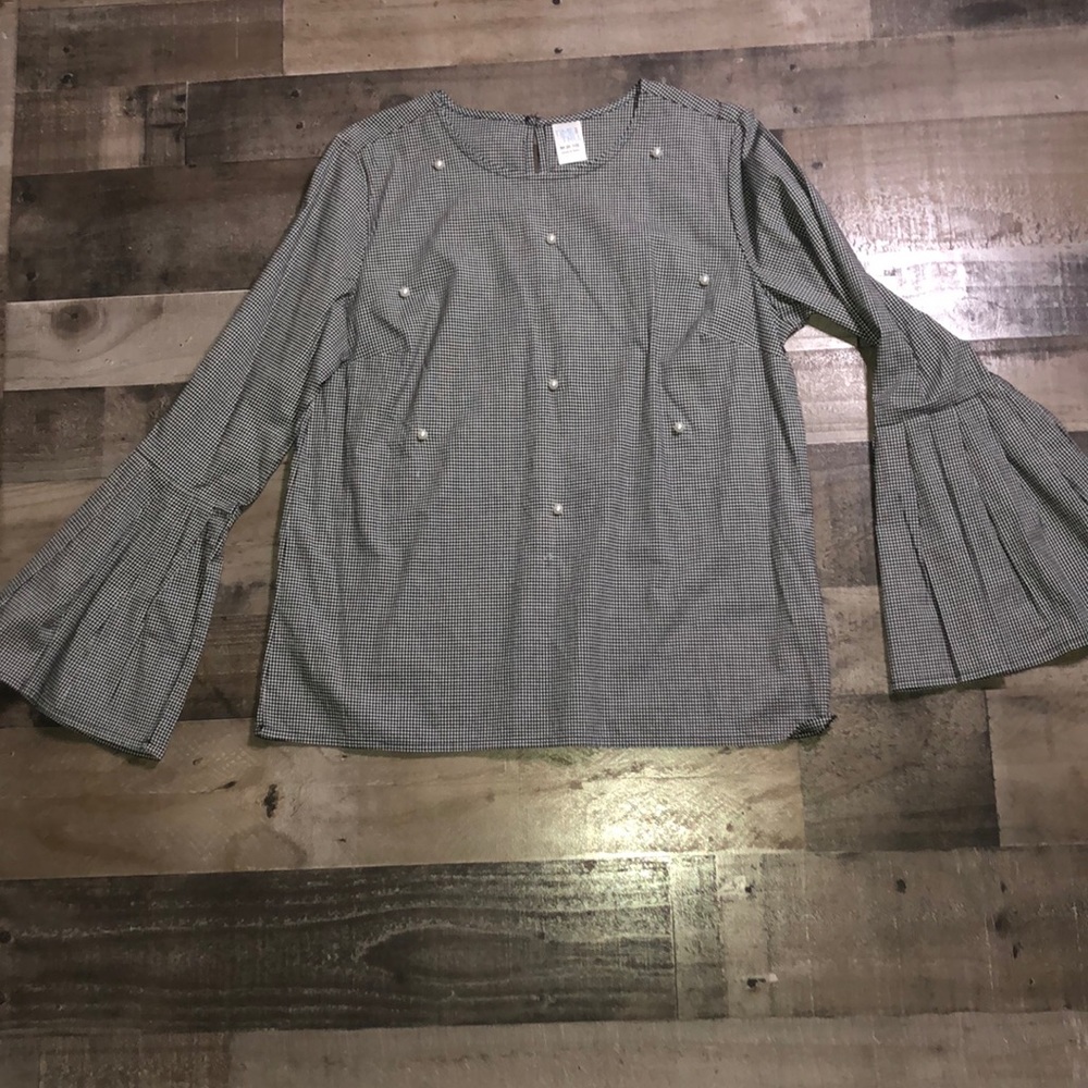 Women’s blouse